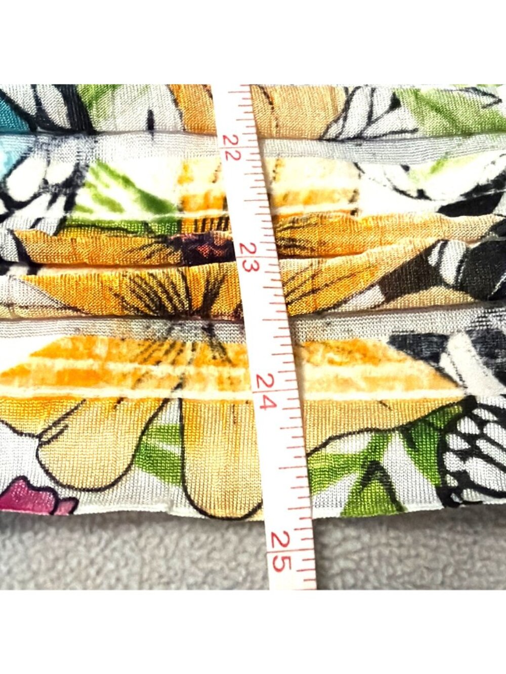 Floral & Butterfly Print Short-Sleeve Pleated Top Vibrant Colors Womens M - Picture 6 of 6
